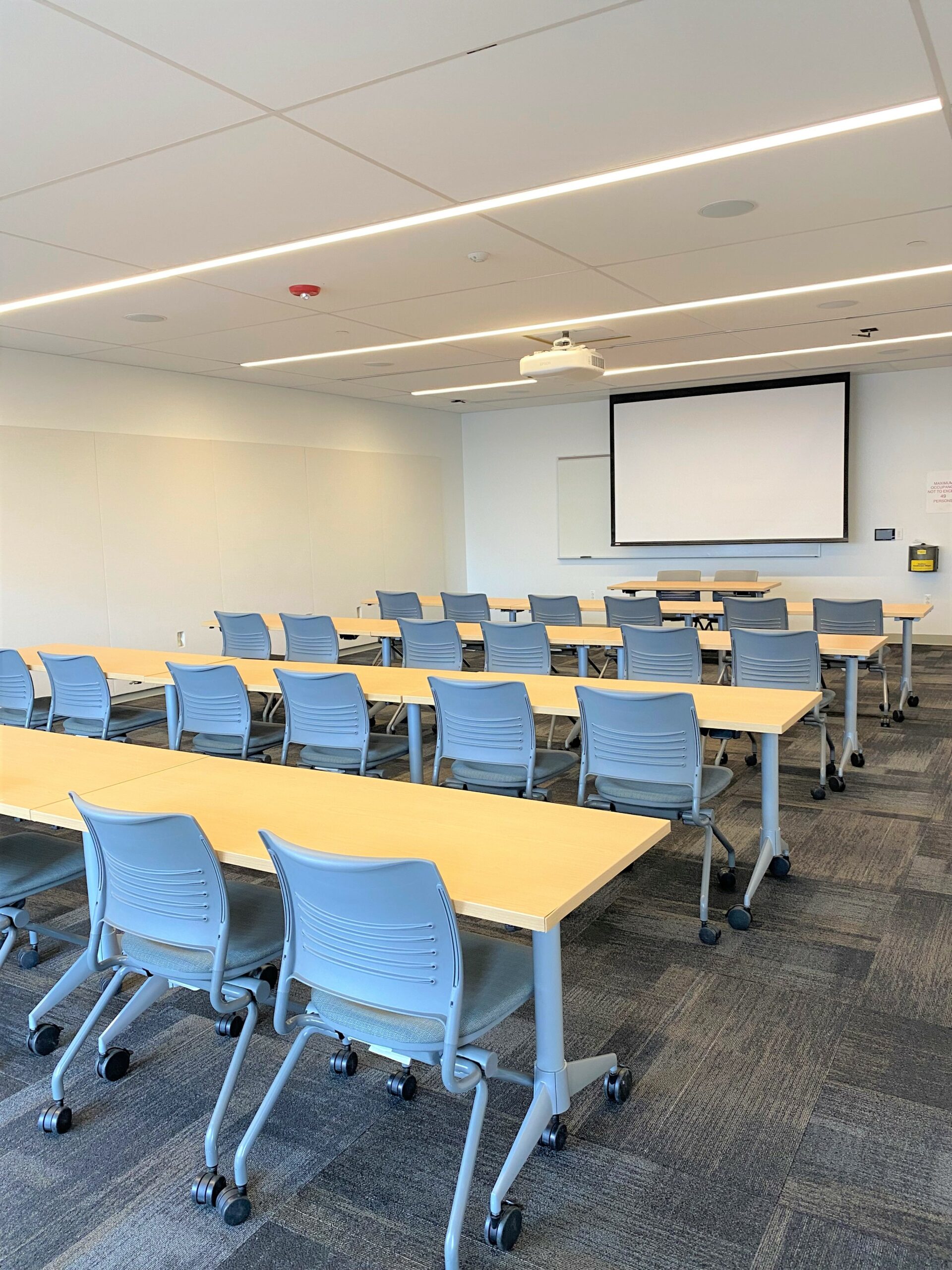 Room 224 with tables in a row.